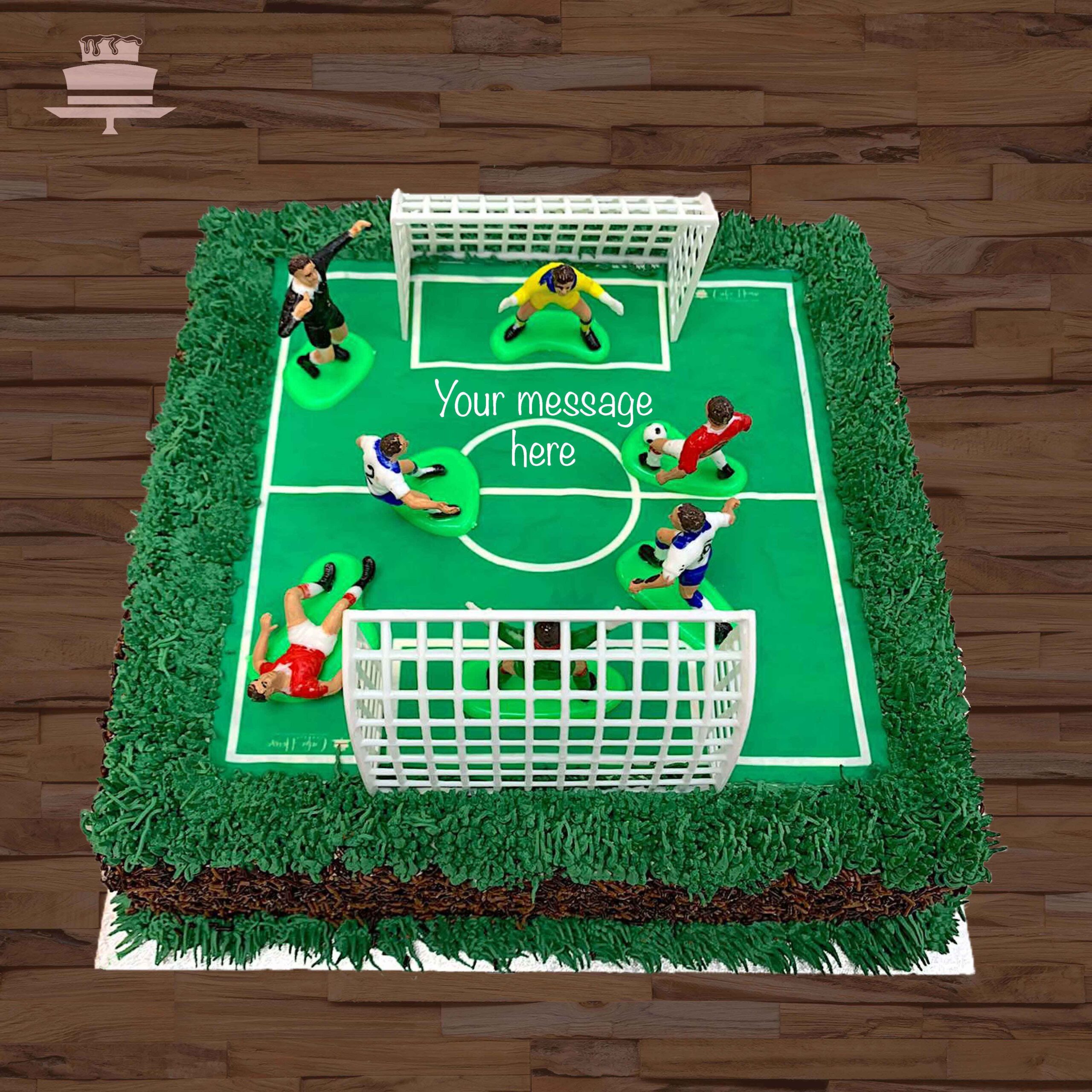 K18 - Football Pitch & Players